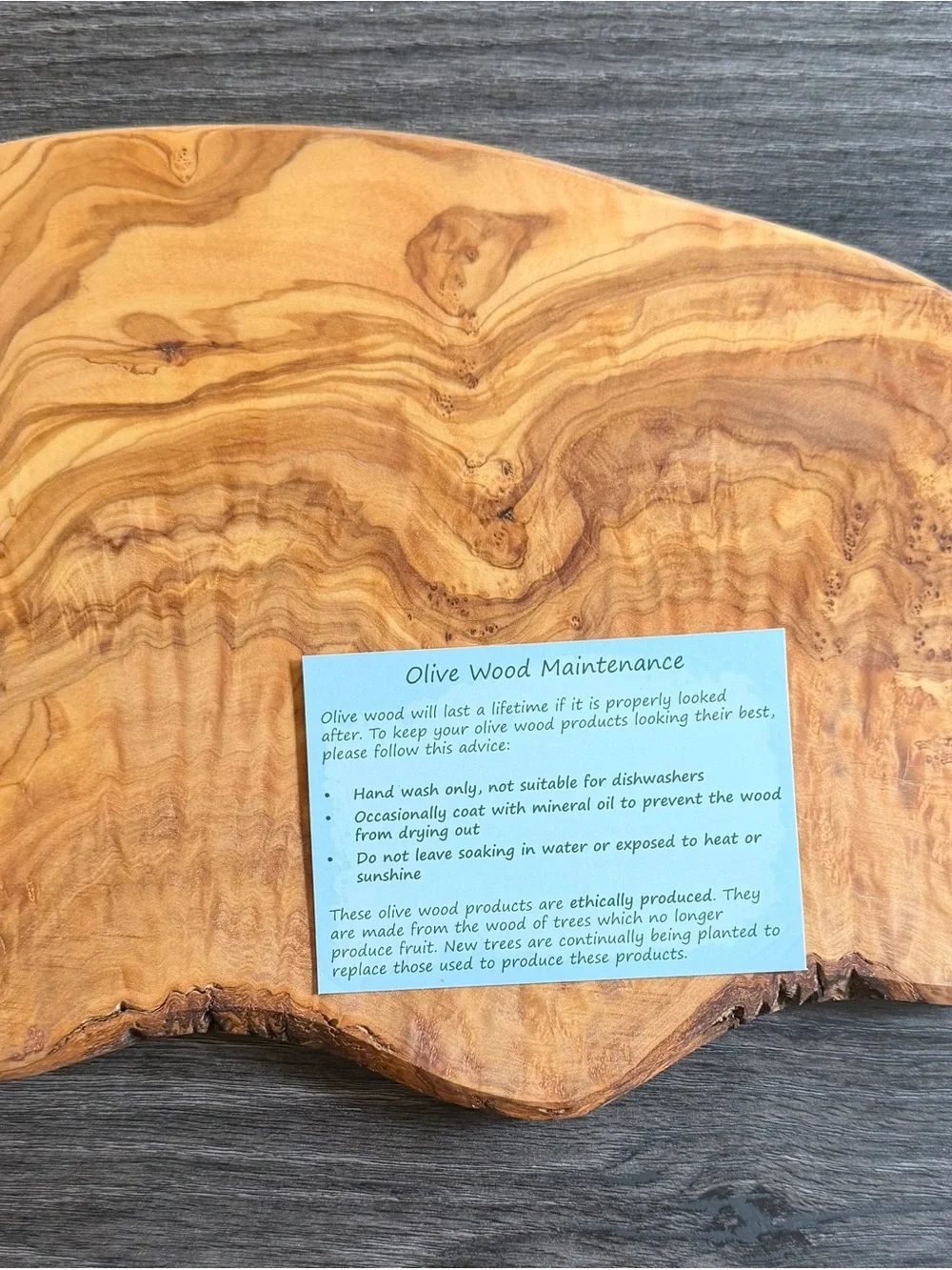 Handcrafted Olive Wood Serving Board - Light Brown